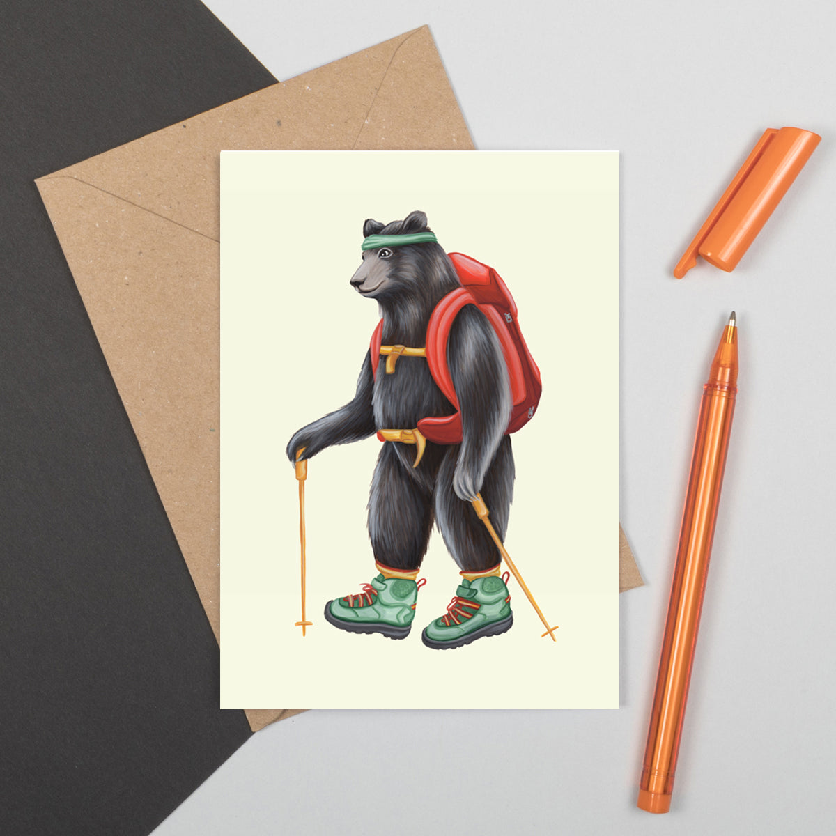 carte de souhaits d'ours noir canadien par Amélie Legault, carte d'anniversaire d'ours randonnée, Canadian and north american black bear greeting card, black bear hiking birthday card by Canadian artist Amelie Legault