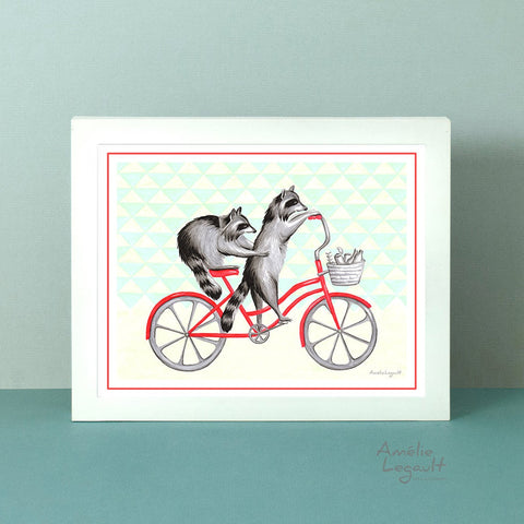 affiche de ratons laveurs à vélo, à bicyclette, raccoon art print, raccoon artwork, raccoon illustration, raccoon drawing, raccoon decoration, illustration de ratons laveurs, amélie legault, amelie legault